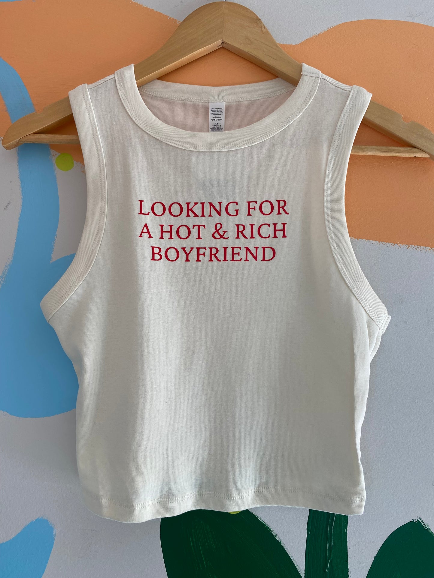 Looking For a Hot and Rich Boyfriend Tank